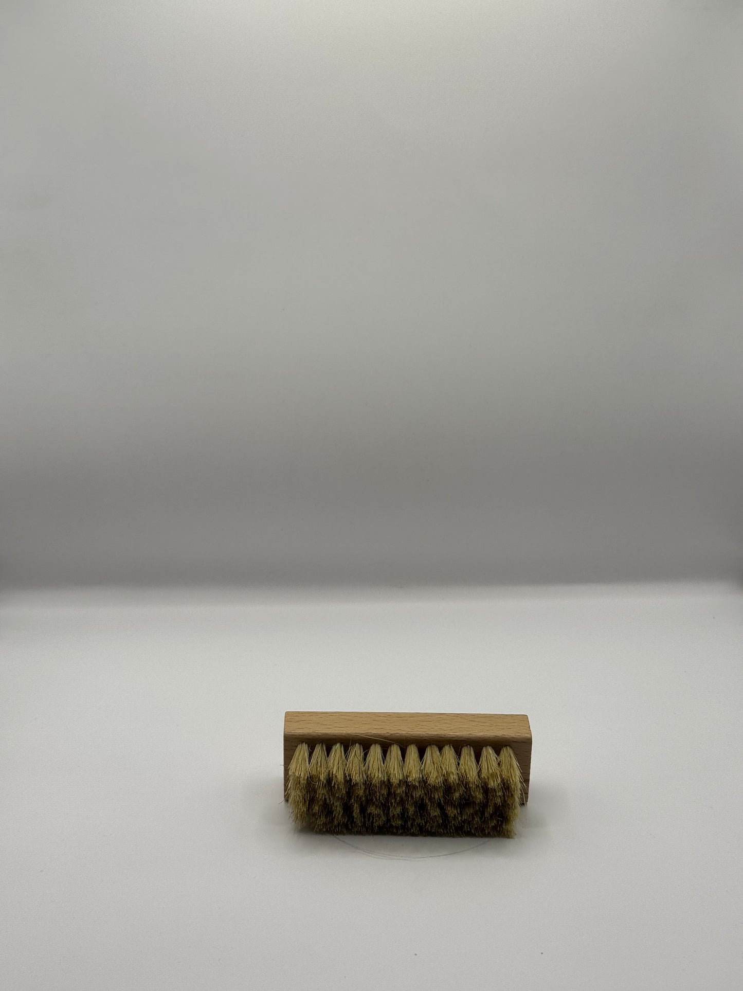 Premium boar and plastic bristle leather cleaning brush
